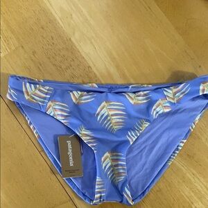 Patagonia Blue Leaf Print Bikini Bottom Size M New with Tags